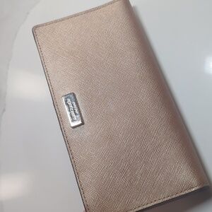 Kate Spade Neda Medium Wallet